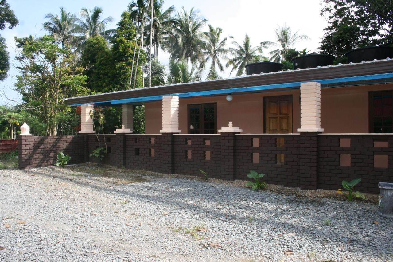 Balai Serama Guesthouse Kuala Tahan Exterior photo